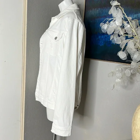 NWT J Brand Men's White Noah Distressed Denim Jacket In Jortis Size M JB002073